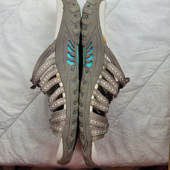 Skechers Outdoor Lifestyle Reggae Repetition tan slide sandals gorpcore beach 9 - Picture 5 of 11